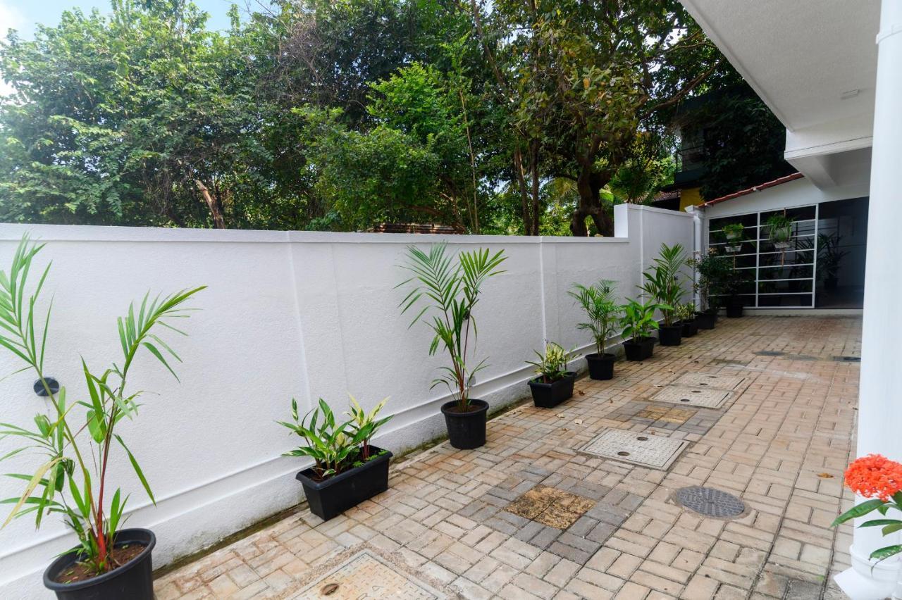Lotus & Orchid Villas By Ramnath Homes Sangolda Exterior photo